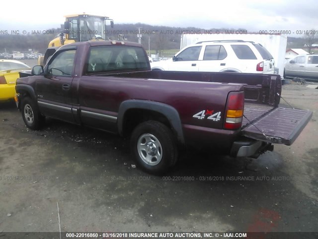 1GCEK14T72E116795 - 2002 CHEVROLET SILVERADO K1500 MAROON photo 3