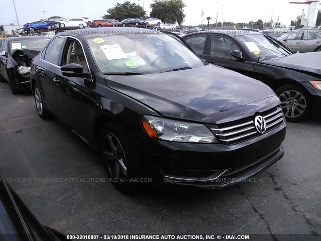 1VWBH7A32DC085556 - 2013 VOLKSWAGEN PASSAT SE BLACK photo 1