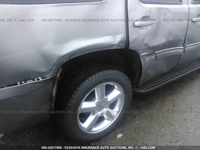 1GNSCAE05CR265731 - 2012 CHEVROLET TAHOE C1500  LS GRAY photo 6