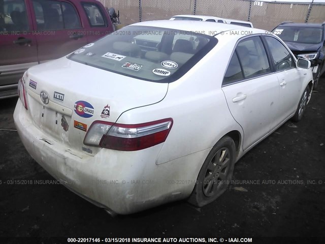 JTNBB46K793053188 - 2009 TOYOTA CAMRY HYBRID WHITE photo 4