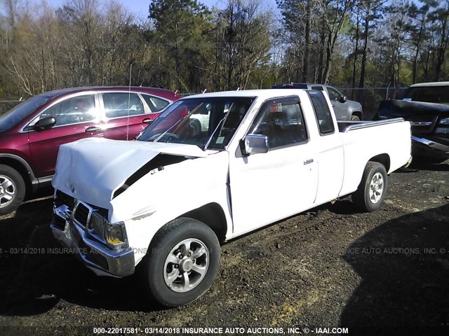 1N6SD16S5VC385747 - 1997 NISSAN TRUCK KING CAB SE/KING CAB XE WHITE photo 2