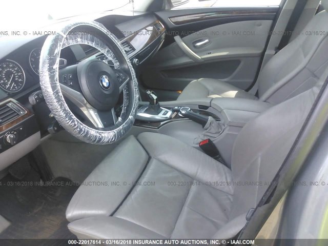 WBANW53548CT51543 - 2008 BMW 550 I GRAY photo 5