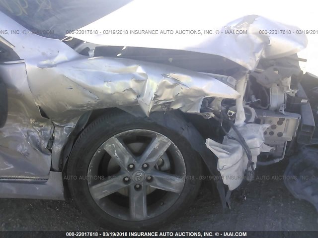 4T1BF1FK0CU147093 - 2012 TOYOTA CAMRY SE/LE/XLE 银色 照片 6