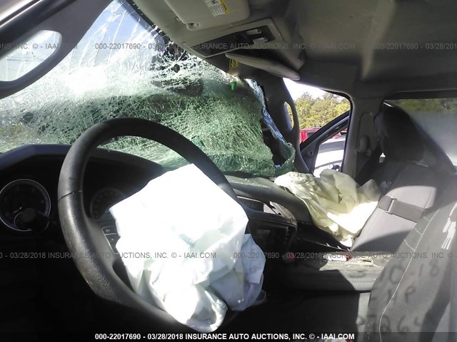 3C6UR5CL0HG670527 - 2017 RAM 2500 ST SILVER photo 5