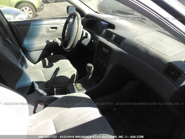 JT2BG22KXY0476534 - 2000 TOYOTA CAMRY CE/LE/XLE 黑色 照片 5