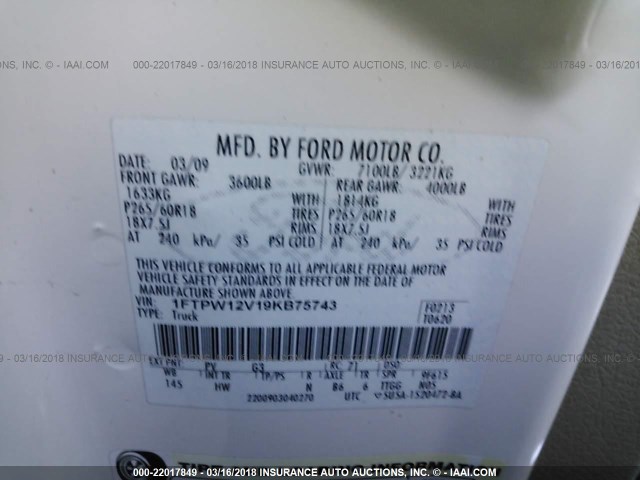 1FTPW12V19KB75743 - 2009 FORD F150 SUPERCREW WHITE photo 9