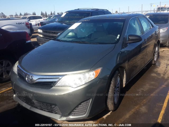 4T4BF1FK5CR202305 - 2012 TOYOTA CAMRY SE/LE/XLE 绿色 照片 2