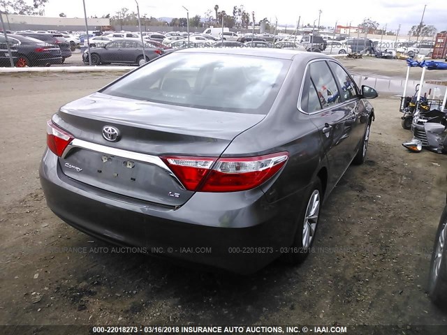 4T4BF1FK6GR563905 - 2016 TOYOTA CAMRY LE/XLE/SE/XSE GRAY photo 4