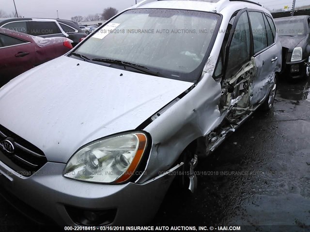 KNAFG526077106080 - 2007 KIA RONDO LX/EX SILVER photo 6