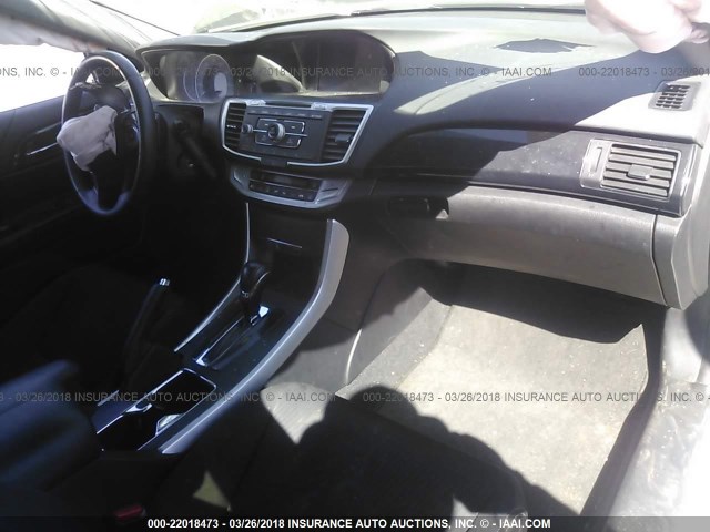 1HGCR2F59FA022813 - 2015 HONDA ACCORD SPORT Biały zdjęcie 5