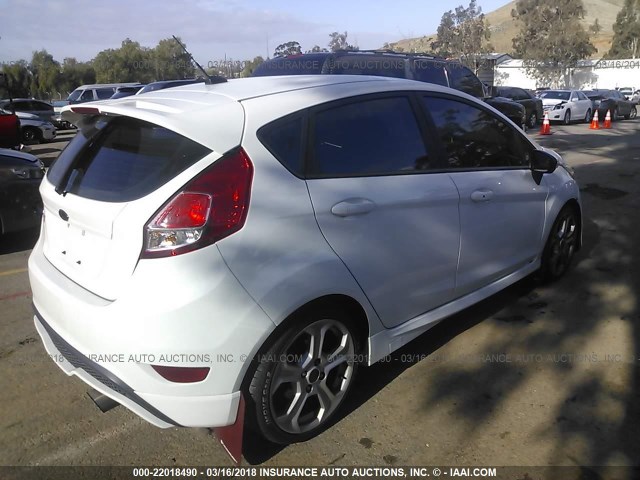 3FADP4GXXFM176220 - 2015 FORD FIESTA ST WHITE photo 4