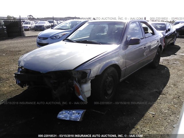 4T1BG22K31U038486 - 2001 TOYOTA CAMRY CE/LE/XLE 棕色 照片 2