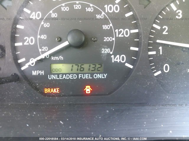 4T1BG22K2WU197409 - 1998 TOYOTA CAMRY CE/LE/XLE 绿色 照片 7