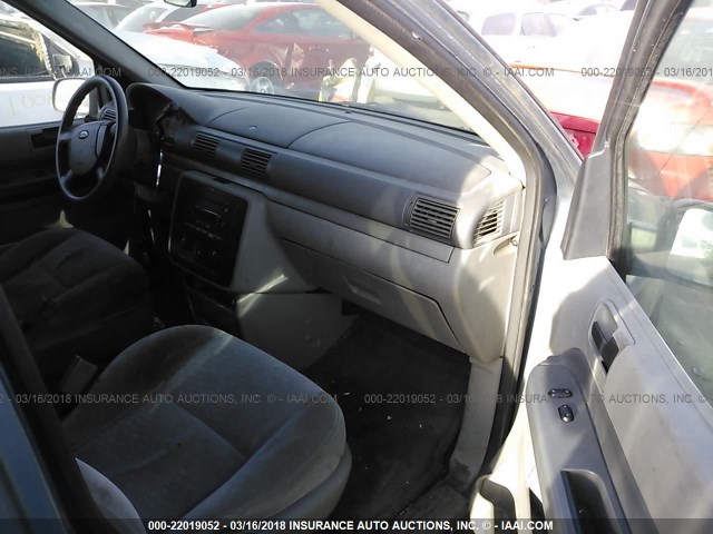 2FMZA51664BA69344 - 2004 FORD FREESTAR SE GRAY photo 5