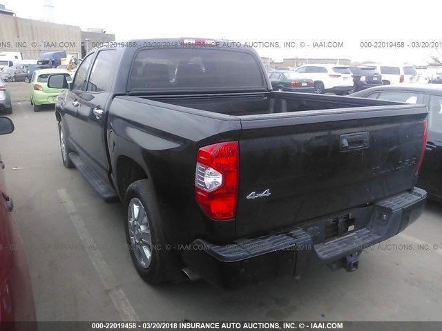 5TFAY5F1XGX542492 - 2016 TOYOTA TUNDRA CREWMAX 1794/PLATINUM 黑色 照片 3