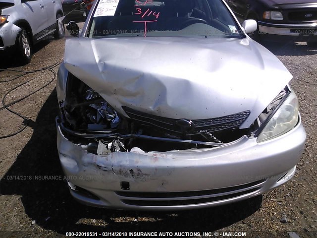 JTDBE32K020057294 - 2002 TOYOTA CAMRY LE/XLE/SE SILVER photo 6