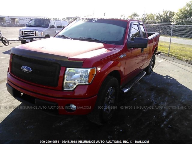 1FTFX1CF4DFB16543 - 2013 FORD F150 SUPER CAB RED photo 2