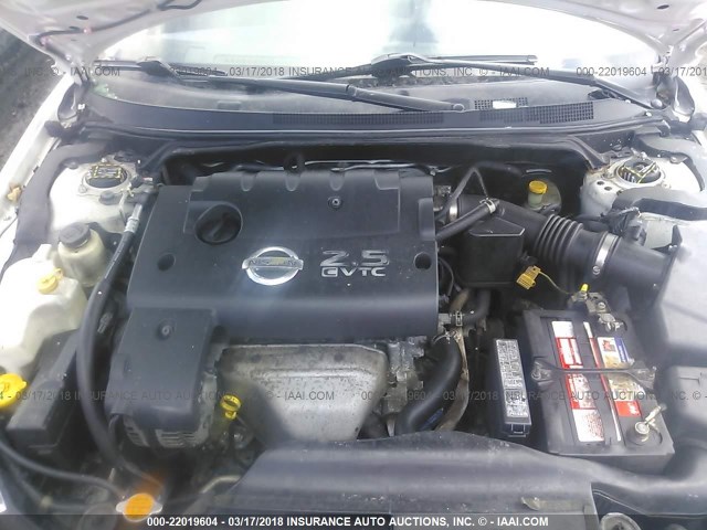 1N4AL11E62C137799 - 2002 NISSAN ALTIMA S/SL WHITE photo 10