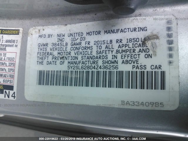 5Y2SL62804Z436256 - 2004 PONTIAC VIBE GRAY photo 9