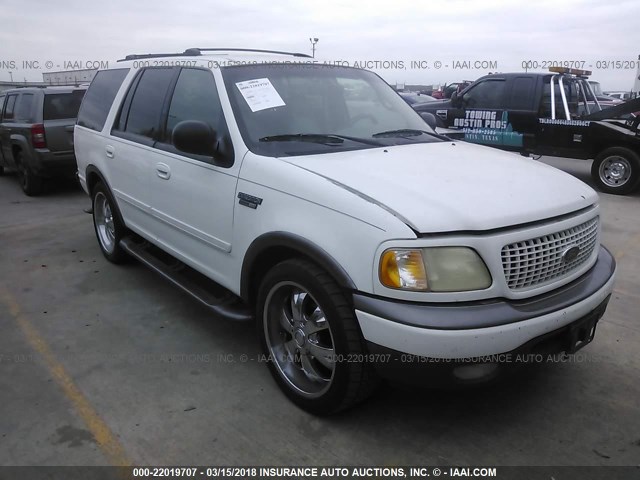 1FMRU15L4YLC19277 - 2000 FORD EXPEDITION XLT WHITE photo 1