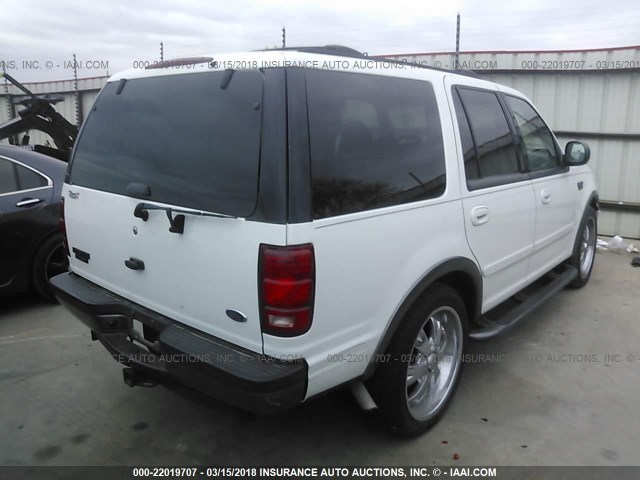 1FMRU15L4YLC19277 - 2000 FORD EXPEDITION XLT WHITE photo 4
