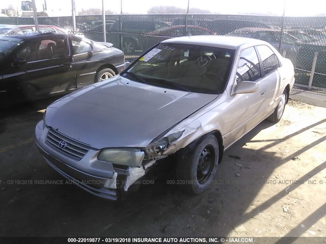 4T1BG22K6XU543267 - 1999 TOYOTA CAMRY CE/LE/XLE GOLD photo 2