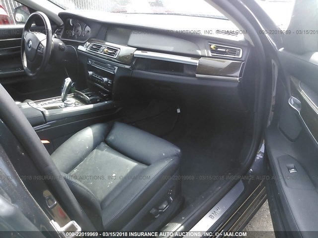 WBAKB4C50BC574520 - 2011 BMW 740 LI GRAY photo 5