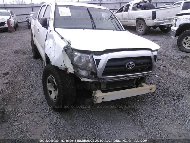 5TEJU62N76Z261915 - 2006 TOYOTA TACOMA DOUBLE CAB PRERUNNER WHITE photo 6