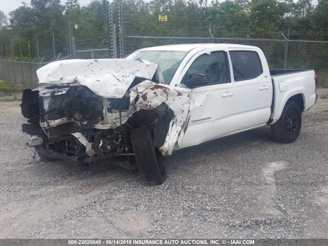 3TMAZ5CNXHM034468 - 2017 TOYOTA TACOMA DBL CAB/SR5/TRD SPORT/OR WHITE photo 2