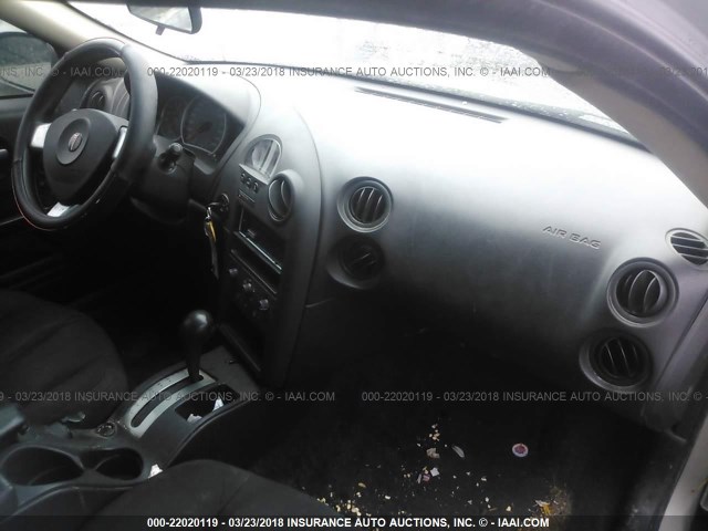 2G2WP552361274503 - 2006 PONTIAC GRAND PRIX SILVER photo 5