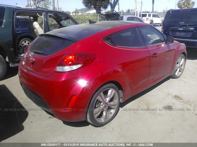 KMHTC6AD6GU299856 - 2016 HYUNDAI VELOSTER RED photo 4