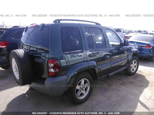 1J4GL38K15W666098 - 2005 JEEP LIBERTY RENEGADE GREEN photo 4