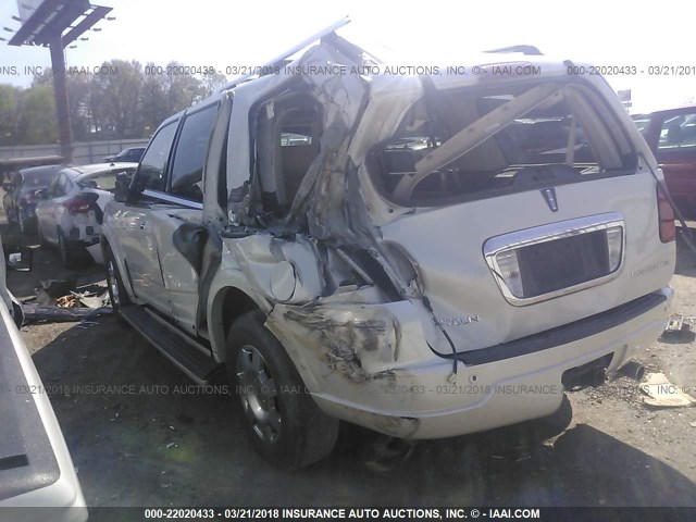 5LMFU275X6LJ28547 - 2006 LINCOLN NAVIGATOR 白色 照片 6