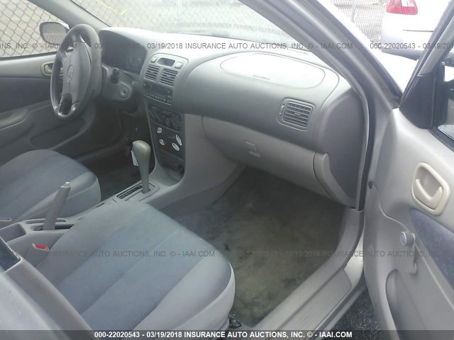 2T1BR12E7YC368027 - 2000 TOYOTA COROLLA VE/CE/LE 银色 照片 5