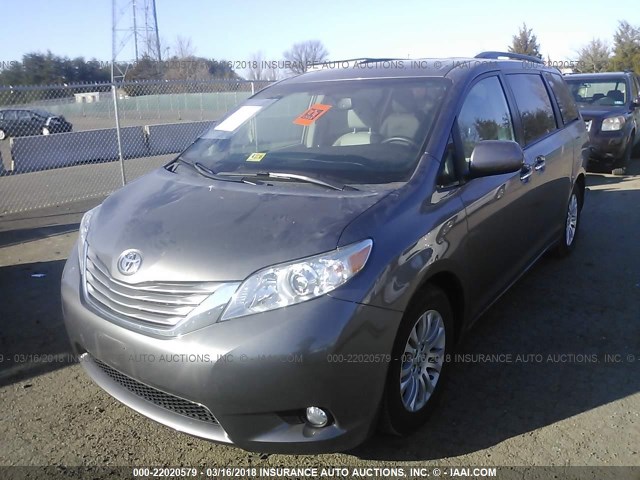 5TDYK3DC1GS724337 - 2016 TOYOTA SIENNA XLE/LIMITED GRAY photo 2