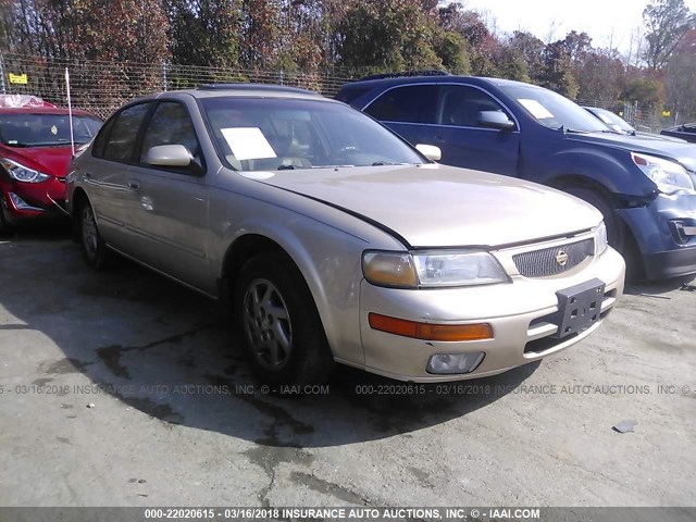 JN1CA21D5TT170383 - 1996 NISSAN MAXIMA GLE/GXE/SE GOLD photo 1