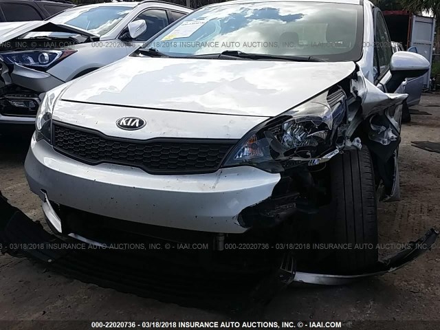 KNADM4A35G6536761 - 2016 KIA RIO LX Արծաթագույն լուսանկար 6