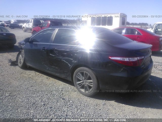4T1BF1FK0FU005430 - 2015 TOYOTA CAMRY LE/XLE/SE/XSE BLACK photo 3