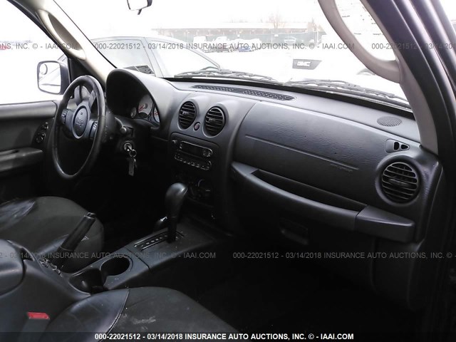 1J8GL38K94W156501 - 2004 JEEP LIBERTY RENEGADE 黑色 照片 5