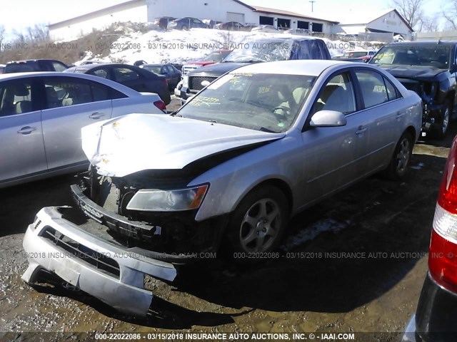 5NPEU46F36H091435 - 2006 HYUNDAI SONATA GLS/LX SILVER photo 2