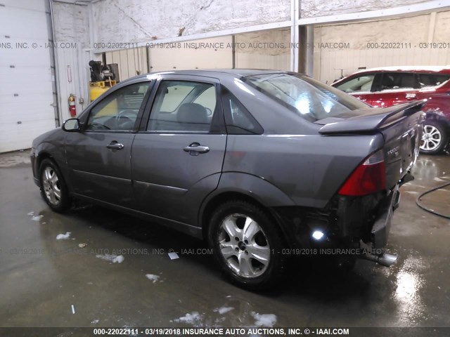 1FAFP38Z17W145846 - 2007 FORD FOCUS ST GRAY photo 3