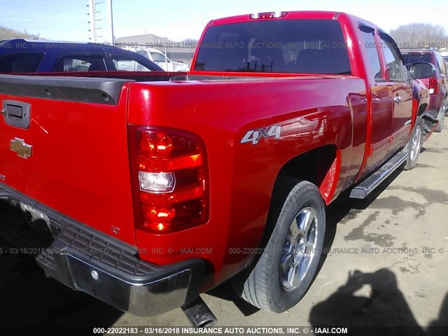 1GCRKSE39BZ262162 - 2011 CHEVROLET SILVERADO K1500 LT RED photo 4