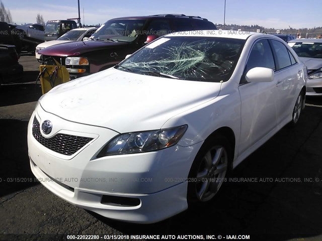 4T1BE46K57U532448 - 2007 TOYOTA CAMRY NEW GENERAT CE/LE/XLE/SE WHITE photo 2