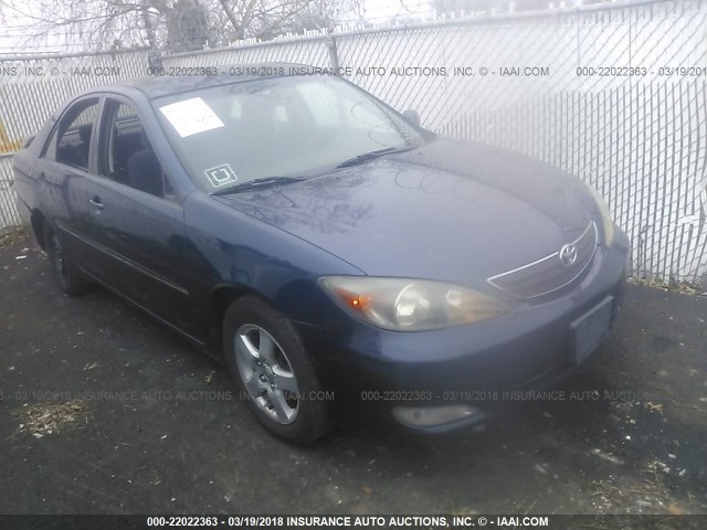 JTDBF32K320065225 - 2002 TOYOTA CAMRY LE/XLE/SE BLUE photo 1