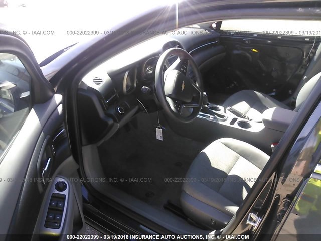 1G11B5SL0EF304400 - 2014 CHEVROLET MALIBU LS 灰色 照片 5