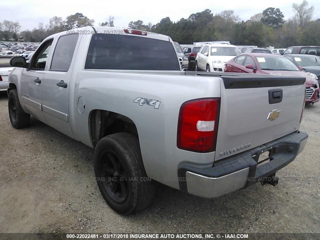 2GCEK13M471570005 - 2007 CHEVROLET SILVERADO K1500 CREW CAB SILVER photo 3