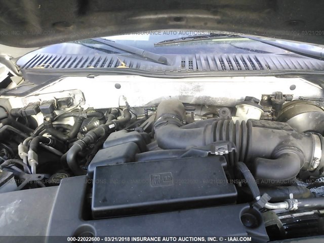 5LMFU27538LJ02472 - 2008 LINCOLN NAVIGATOR 白色 照片 10