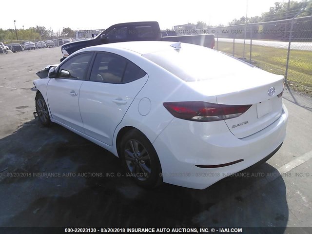 5NPD84LF6HH076919 - 2017 HYUNDAI ELANTRA SE/VALUE/LIMITED WHITE photo 3