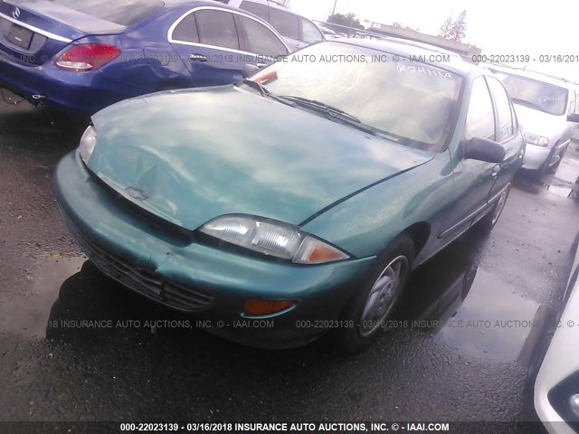 1G1JF52T1W7266921 - 1998 CHEVROLET CAVALIER LS GREEN photo 2