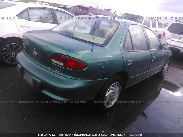 1G1JF52T1W7266921 - 1998 CHEVROLET CAVALIER LS GREEN photo 4